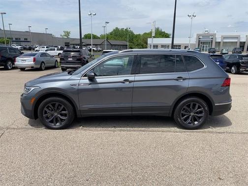 2022 Volkswagen Tiguan 2.0T SE 4MOTION