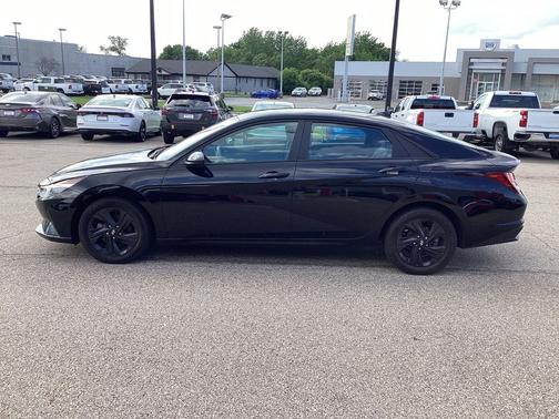 Onyx Black 2023 Hyundai ELANTRA SEL