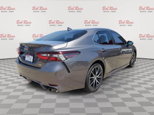Predawn Gray Mica 2024 Toyota Camry SE