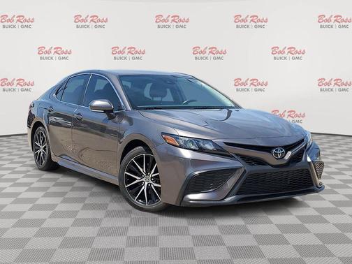 Predawn Gray Mica 2024 Toyota Camry SE
