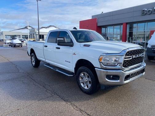 2024 RAM 2500 Big Horn Crew Cab 4x4 8' Box
