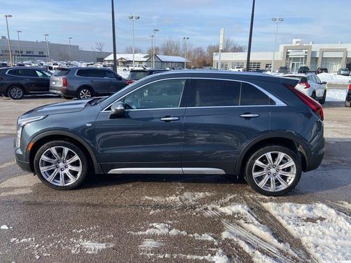 2019 Cadillac XT4 Premium Luxury