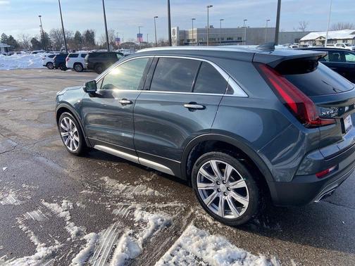 2019 Cadillac XT4 Premium Luxury