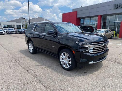 2022 Chevrolet Tahoe 4WD High Country