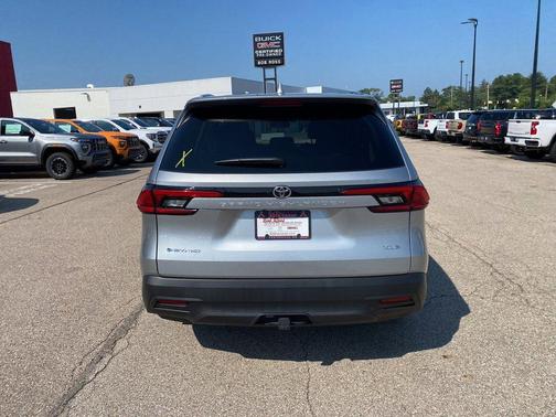 2024 Toyota Grand Highlander Hybrid XLE
