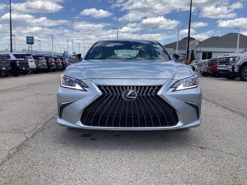 Iridium 2024 Lexus ES 250 Base