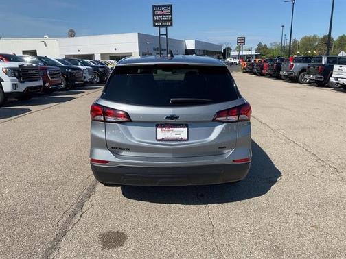 2023 Chevrolet Equinox LS