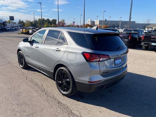 2023 Chevrolet Equinox LS