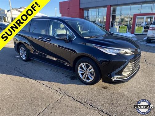 2021 Toyota Sienna Limited 7-Passenger