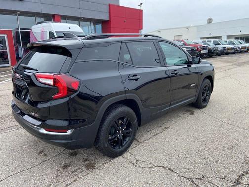 2022 GMC Terrain AWD AT4