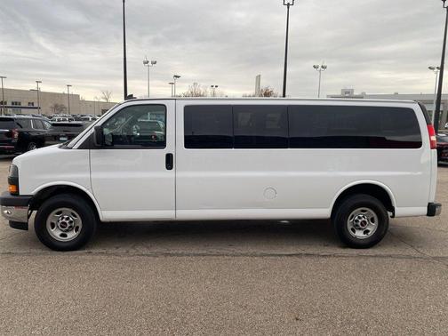 2023 GMC Savana 3500 RWD 3500 Extended Wheelbase LS