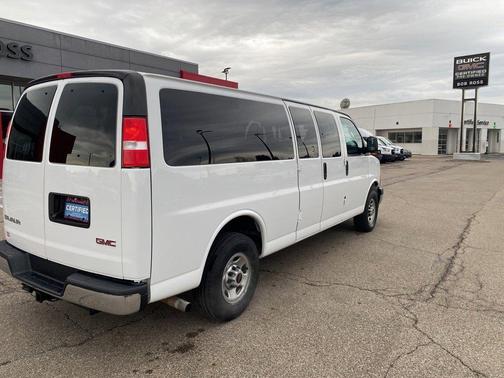 2023 GMC Savana 3500 RWD 3500 Extended Wheelbase LS