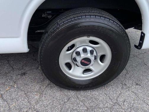 2023 GMC Savana 3500 RWD 3500 Extended Wheelbase LS