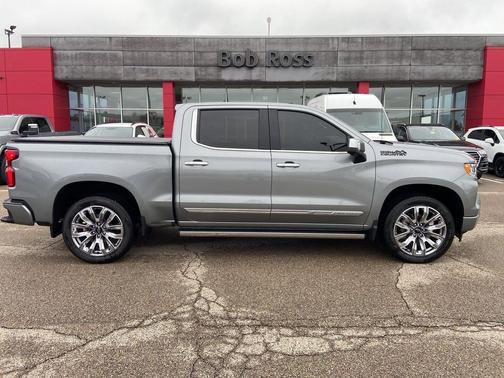 Sterling Gray Metallic 2024 Chevrolet Silverado 1500 High Country