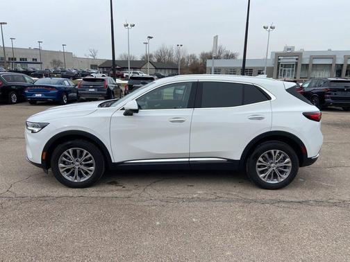 2022 Buick Envision FWD Preferred