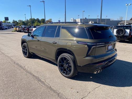 2024 Chevrolet Traverse RS