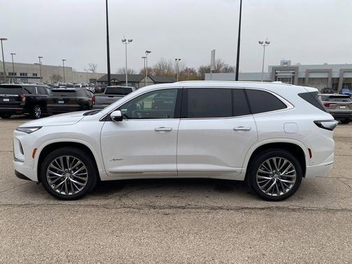 2025 Buick Enclave Avenir FWD