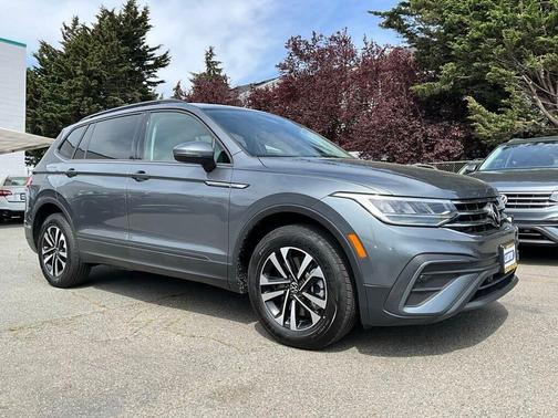 Platinum Gray Metallic 2023 Volkswagen Tiguan 2.0T S