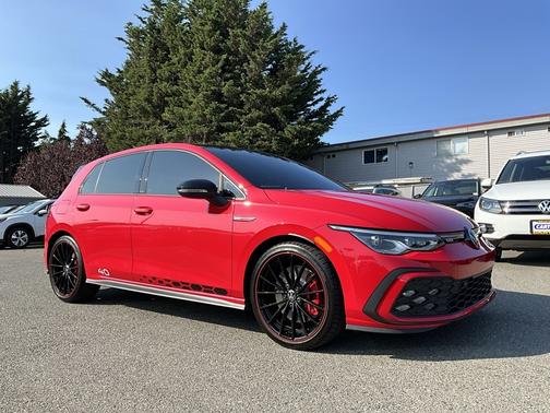 2023 Volkswagen Golf GTI 2.0T 40th Anniversary Edition