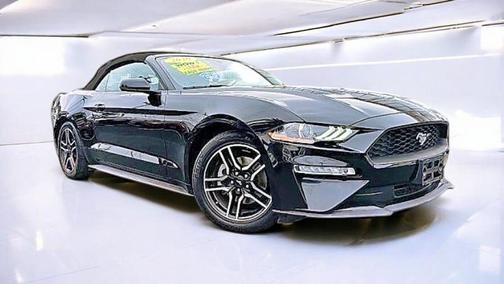 2020 Ford Mustang EcoBoost