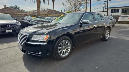 2012 Chrysler 300 Limited