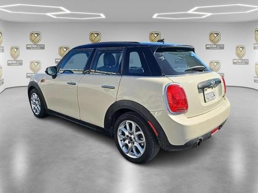 2017 MINI Hardtop Cooper