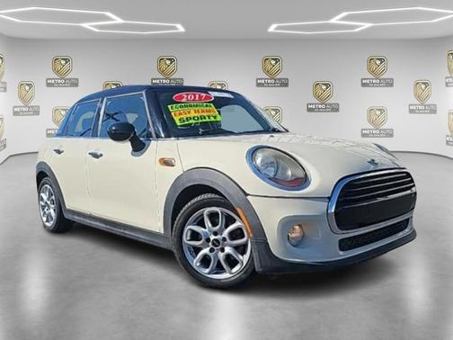 2017 MINI Hardtop Cooper