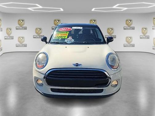 2017 MINI Hardtop Cooper