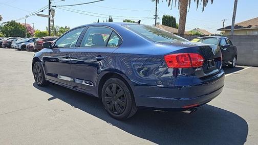 2014 Volkswagen Jetta Auto SE