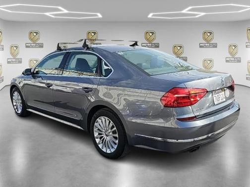 2016 Volkswagen Passat 1.8T SE