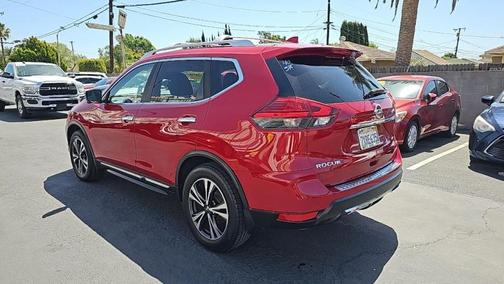2017 Nissan Rogue SL