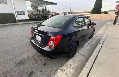 2015 Chevrolet Sonic LS