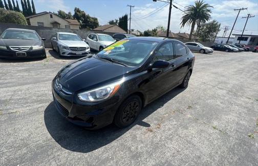 2016 Hyundai Accent SE