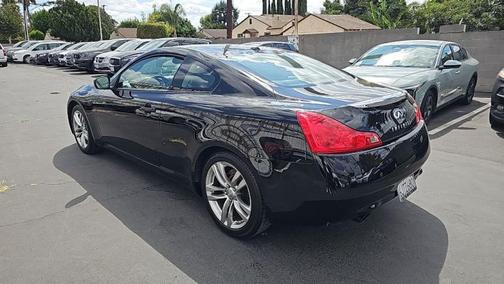 2009 INFINITI G37 Journey