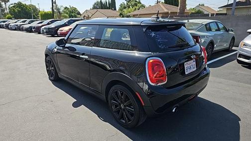 2017 MINI Hardtop Cooper