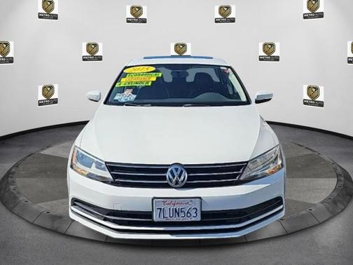 2015 Volkswagen Jetta Auto SE w/Connectivity