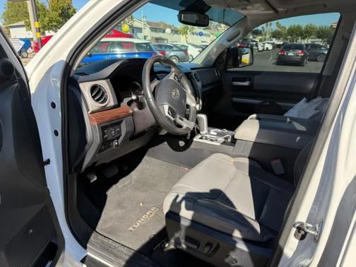 2018 Toyota Tundra Limited