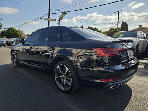 2019 Audi A4 40 Premium