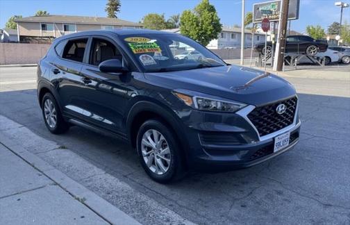2020 Hyundai TUCSON SE
