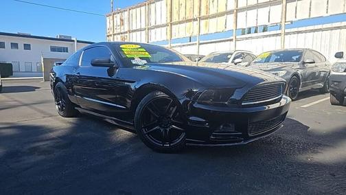 2013 Ford Mustang V6