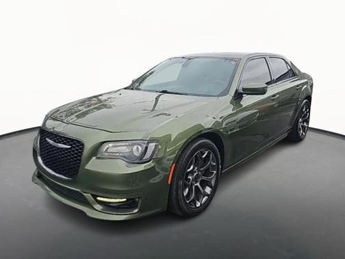 2018 Chrysler 300 S