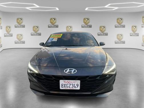 2021 Hyundai ELANTRA SEL