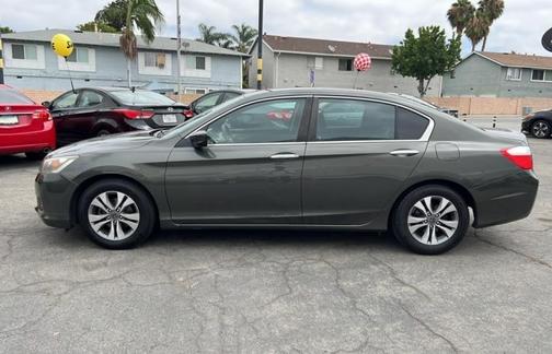 Photo 3 of 25 of 2015 Honda Accord LX