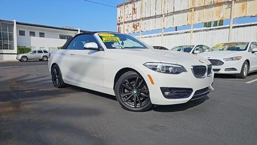 2018 BMW 230 230i
