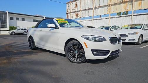 2018 BMW 230 230i