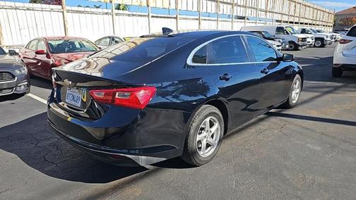 2017 Chevrolet Malibu 1LS