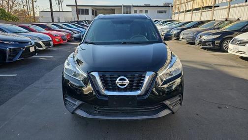 2019 Nissan Kicks S