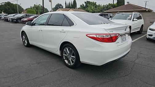 2015 Toyota Camry SE