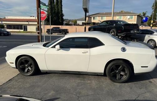 2012 Dodge Challenger SXT