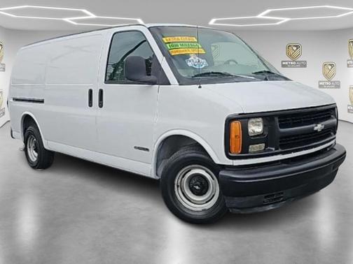1999 Chevrolet Express 1500 Base